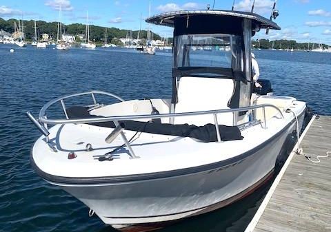 Mako 232 Center Console 