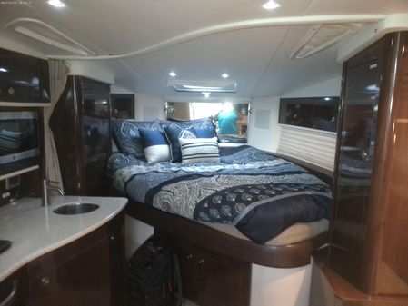 Sea Ray 330 Sundancer image