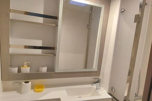 Fountaine Pajot Saona 47 image