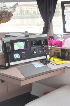 Fountaine Pajot Saona 47 image
