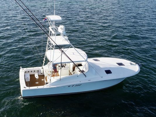 Luhrs 38 Open - main image