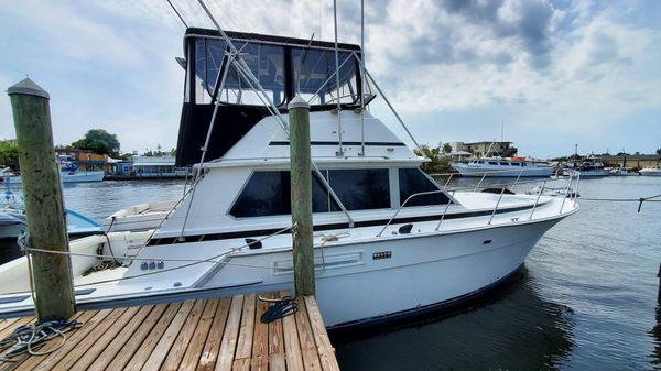 Bertram 42 Motor Yacht