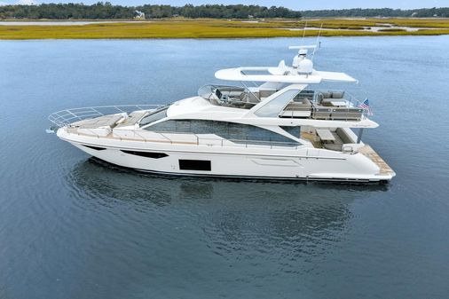 Azimut 60 fly image