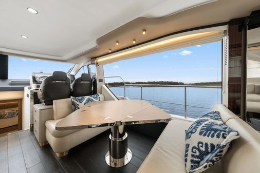 Azimut 60 fly image