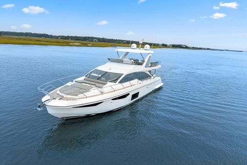 Azimut 60 fly image