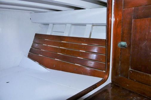 Custom Yawl image