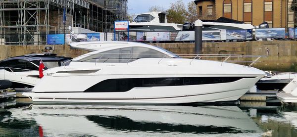 Fairline Targa 45 Open image