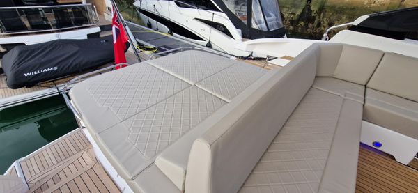 Fairline Targa 45 Open image