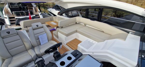 Fairline Targa 45 Open image