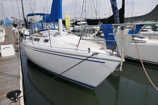 Catalina 30 - main image