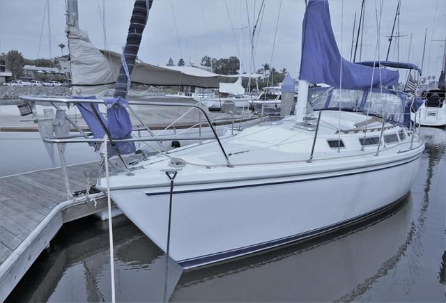 1985 Catalina 30 Coronado, California - Yachtfinders Brokerage