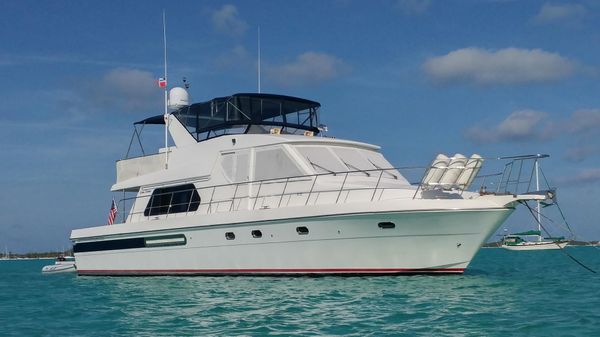 Grand Harbour Raised Pilothouse