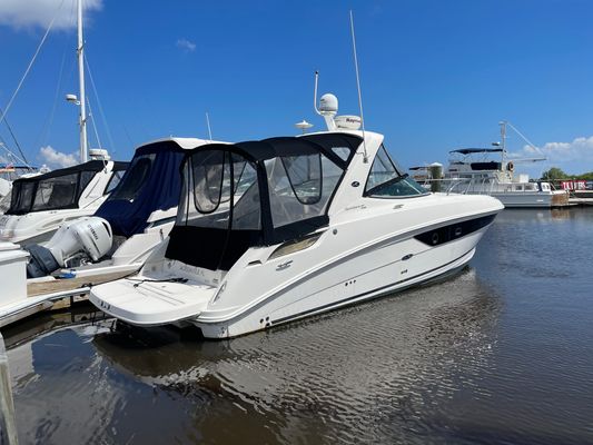 Sea Ray 310 Sundancer - main image