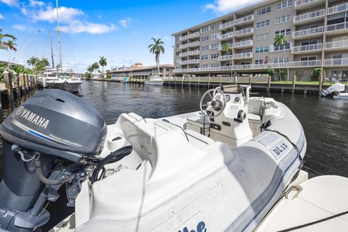 Sea Ray 44 Sundancer image