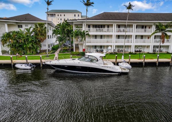 Sea Ray 44 Sundancer image