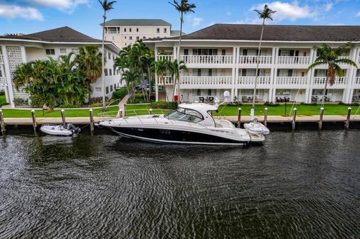 Sea Ray 44 Sundancer image