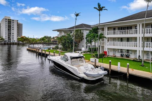 Sea Ray 44 Sundancer image