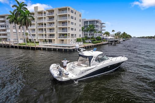 Sea Ray 44 Sundancer image