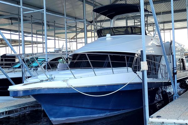 Bluewater 5200 Signature Edition - main image