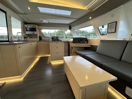 Fountaine Pajot Helia 44 image