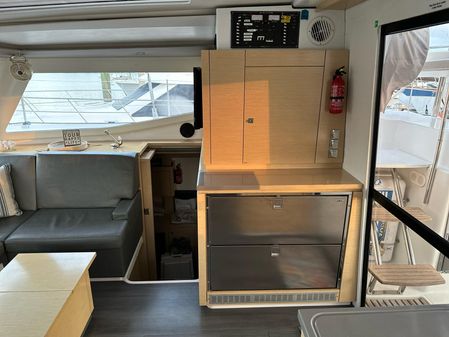 Fountaine Pajot Helia 44 image