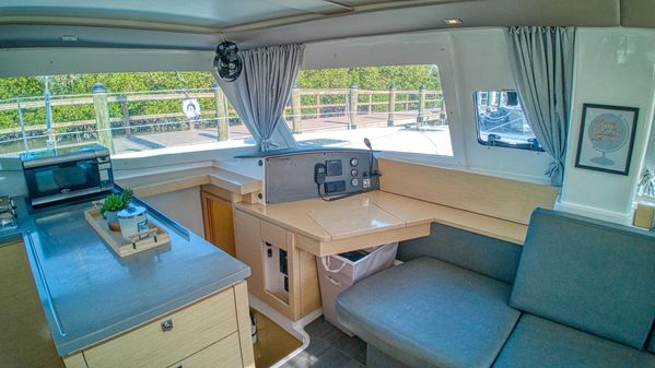 Fountaine Pajot Helia 44 image