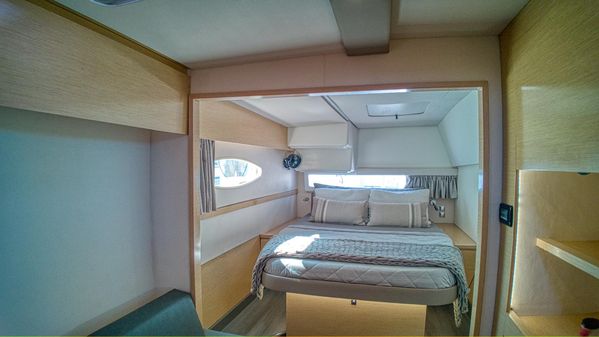 Fountaine Pajot Helia 44 image