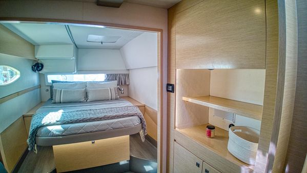 Fountaine Pajot Helia 44 image