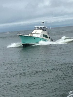 Hatteras 45 Convertible - main image