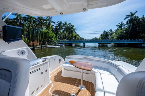 Sea Ray 370 Sundancer image