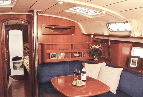 Beneteau Oceanis Clipper 411 image