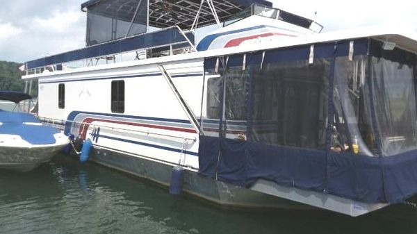 Lakeview 15 X 56 HOUSEBOAT 