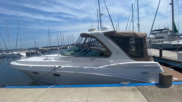 Four Winns 378 Vista