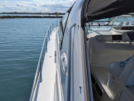 Sea Ray 450 Sundancer image