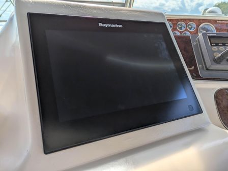 Sea Ray 450 Sundancer image