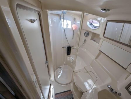 Sea Ray 450 Sundancer image