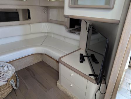 Sea Ray 450 Sundancer image