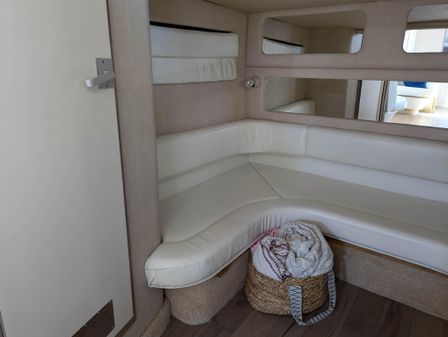 Sea Ray 450 Sundancer image