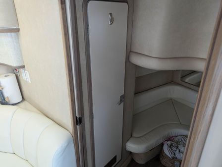 Sea Ray 450 Sundancer image