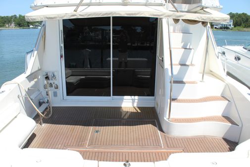 Sea Ray 550 Sedan Bridge image