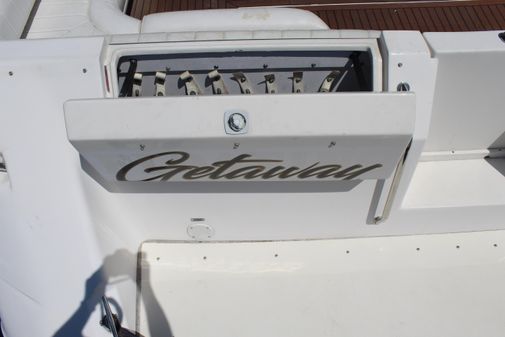 Sea Ray 550 Sedan Bridge image