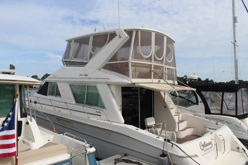 Sea Ray 550 Sedan Bridge image