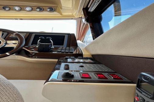 Azimut 47 Flybridge image