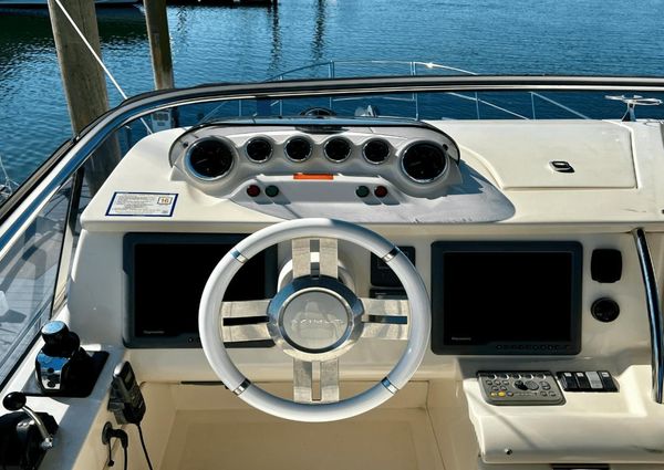 Azimut 47 Flybridge image