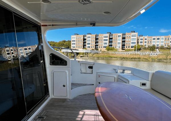 Azimut 47 Flybridge image