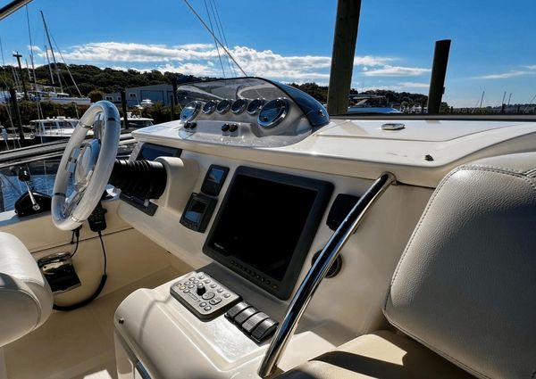 Azimut 47 Flybridge image