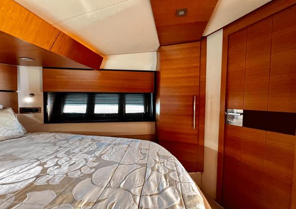 Azimut 47 Flybridge image