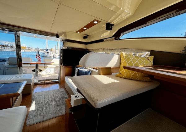 Azimut 47 Flybridge image