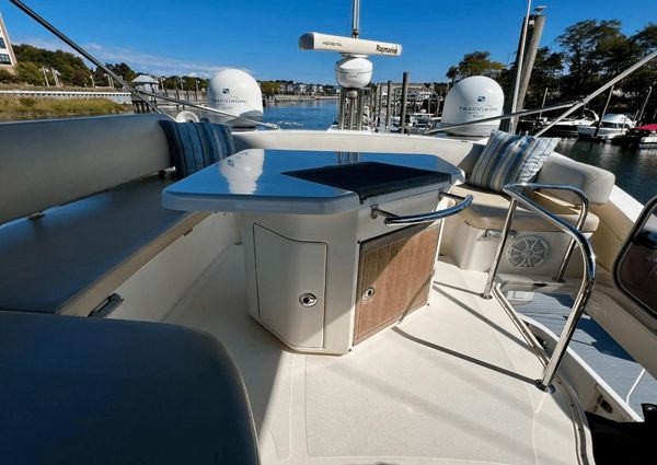 Azimut 47 Flybridge image