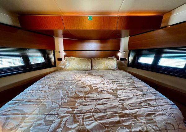 Azimut 47 Flybridge image